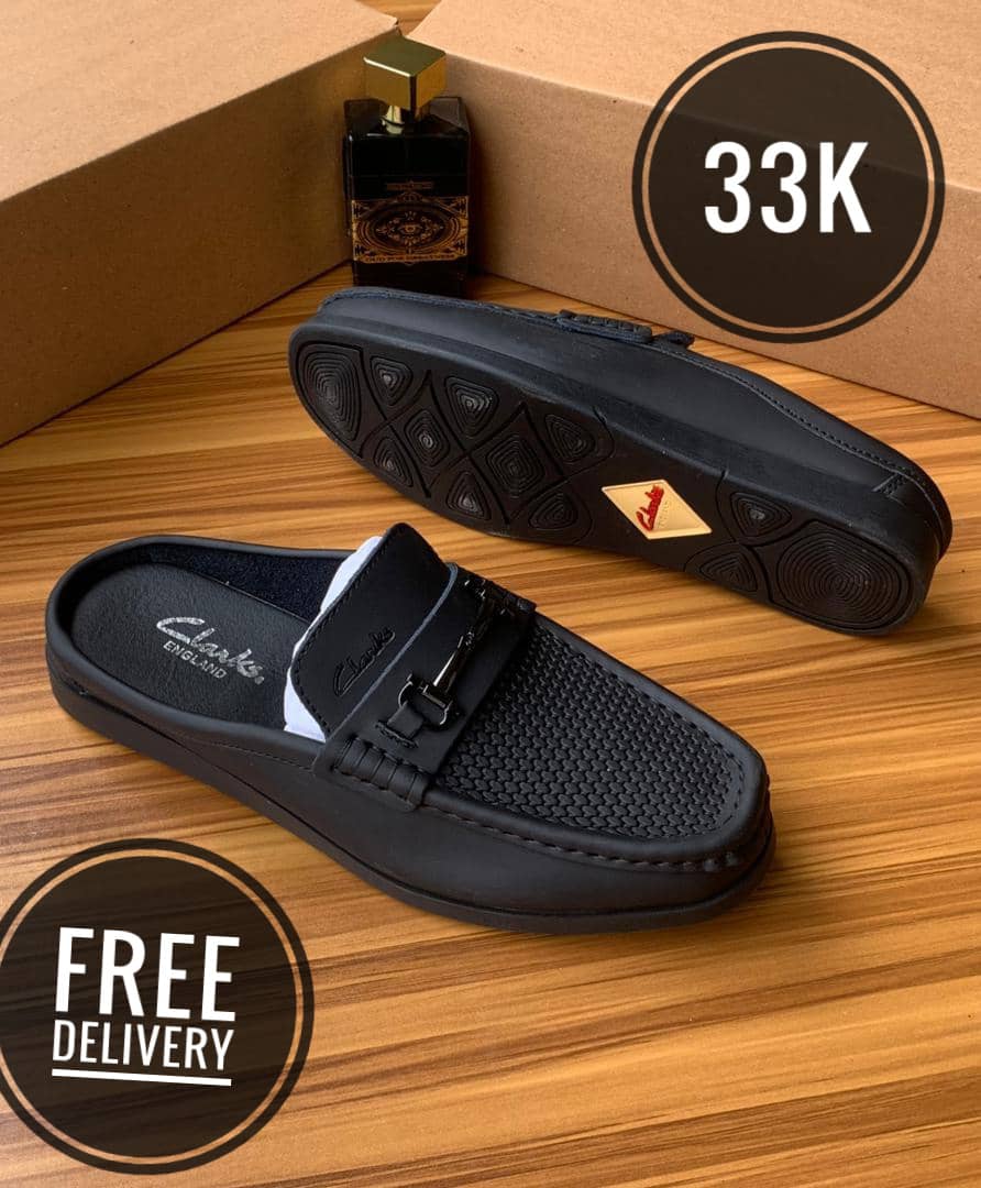 EX2325 sneaker detail view