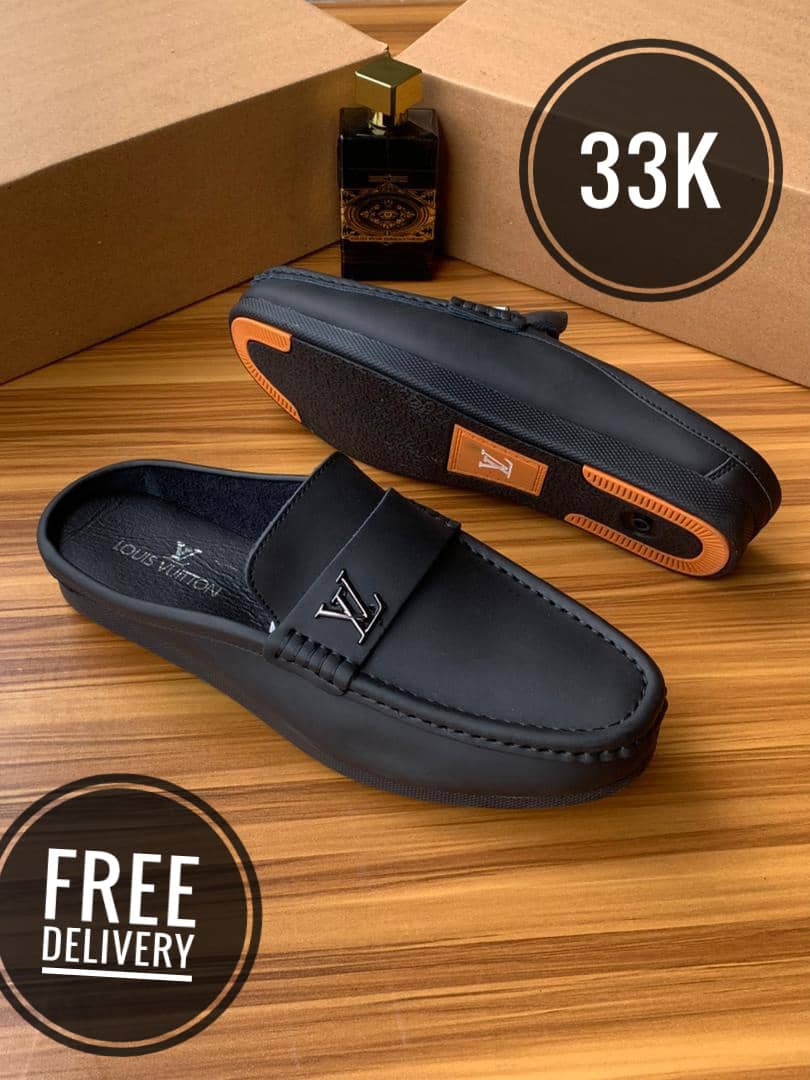 EX2325 sneaker side view